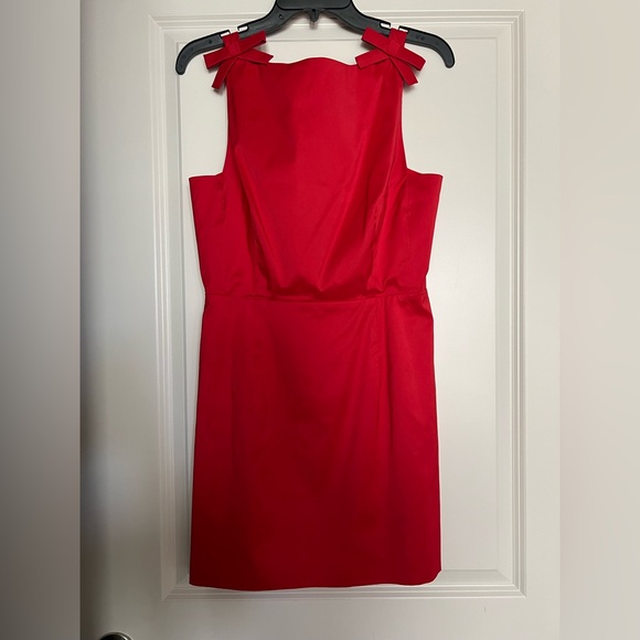 Lilly Sisto for Gianni Bini NWT Red Bow Shoulder Open Back Cocktail - Picture 3 of 6